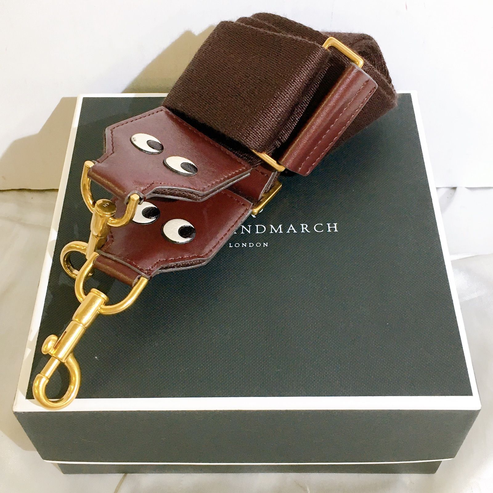 美品】 ANYA HINDMARCH London アニヤハインドマーチ ショルダー 
