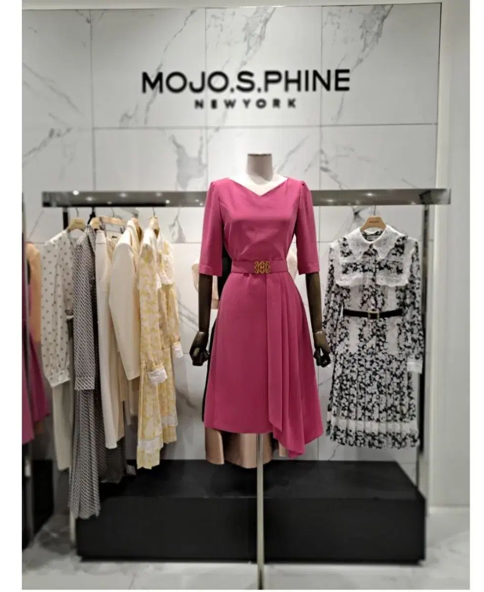 MOJO.S.PHINE モジョエスピン アシンメトリー プリーツドレス