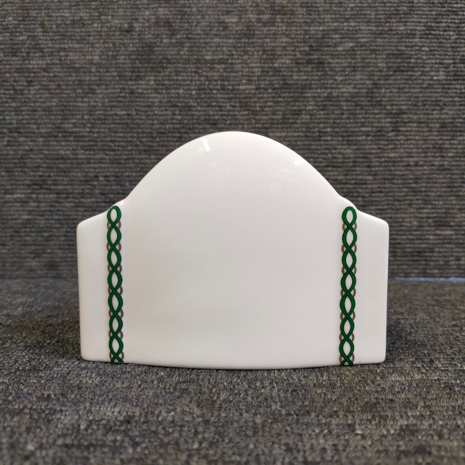 【新品未使用】WAKO 置時計　保証書付き WAKO 和光 陶器製 置時計 箱・保証書付き - メルカリ