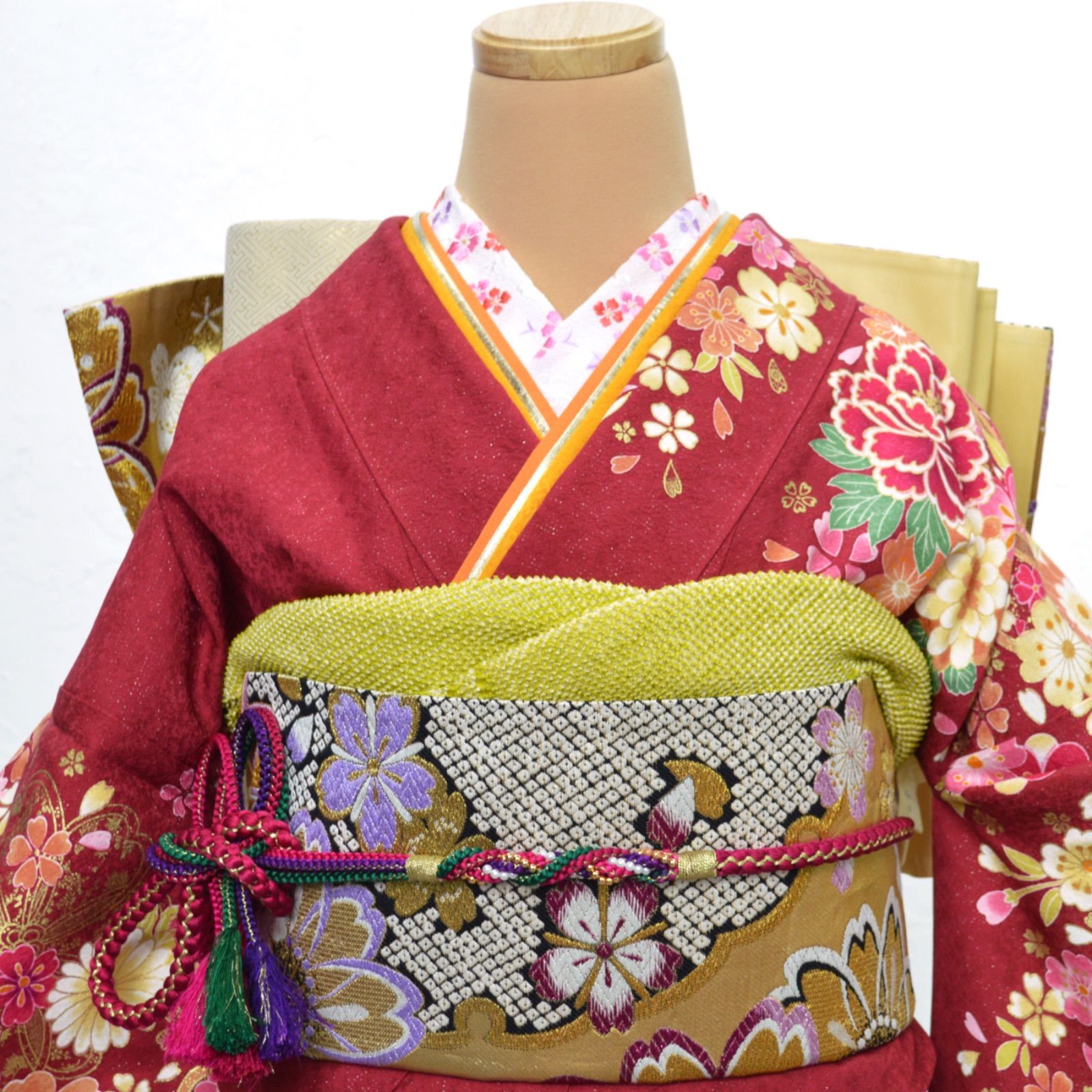 美品》正絹 振袖フルセット S〜Mサイズ 成人式 赤地 上品 豪華 菊 桜