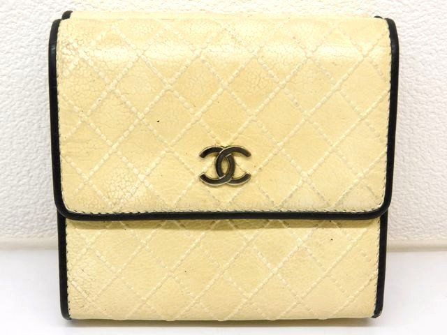 CHANEL(シャネル) ビコローレ Wホック アイボリー CHANEL(シャネル