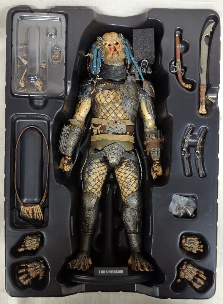HOTTOYS MOVIE MASTERPIECE ELDER PREDATOR (VER 2.0) MMS233 MMS233