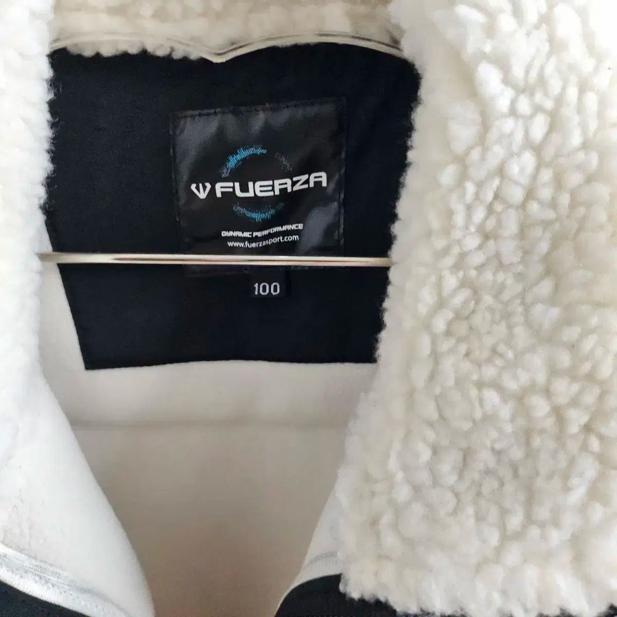 完売アイテム】muji labo ムジラボ 燃えにくい素材を使ったベスト 2025