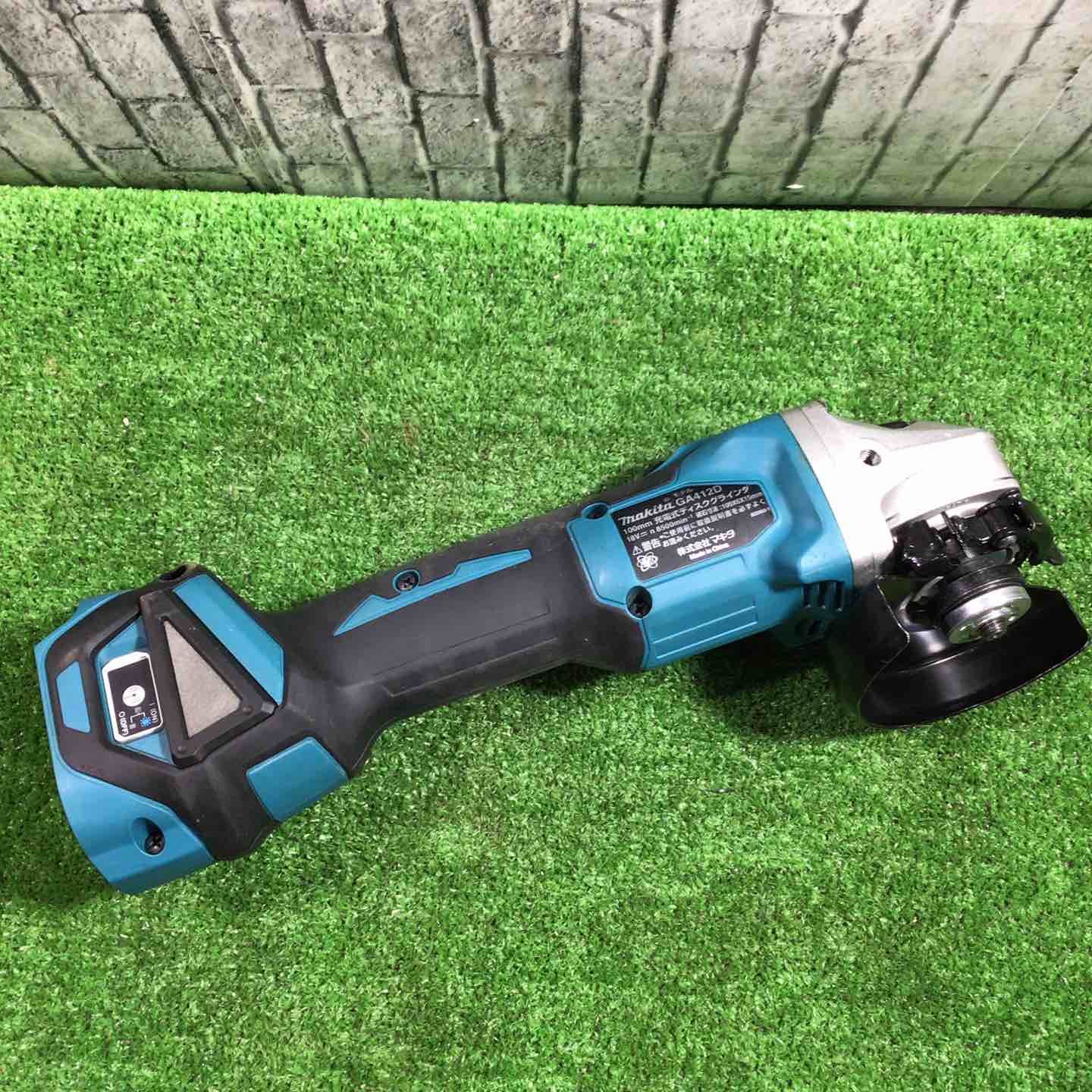 100mmコードレスディスクグラインダ GA412DZ