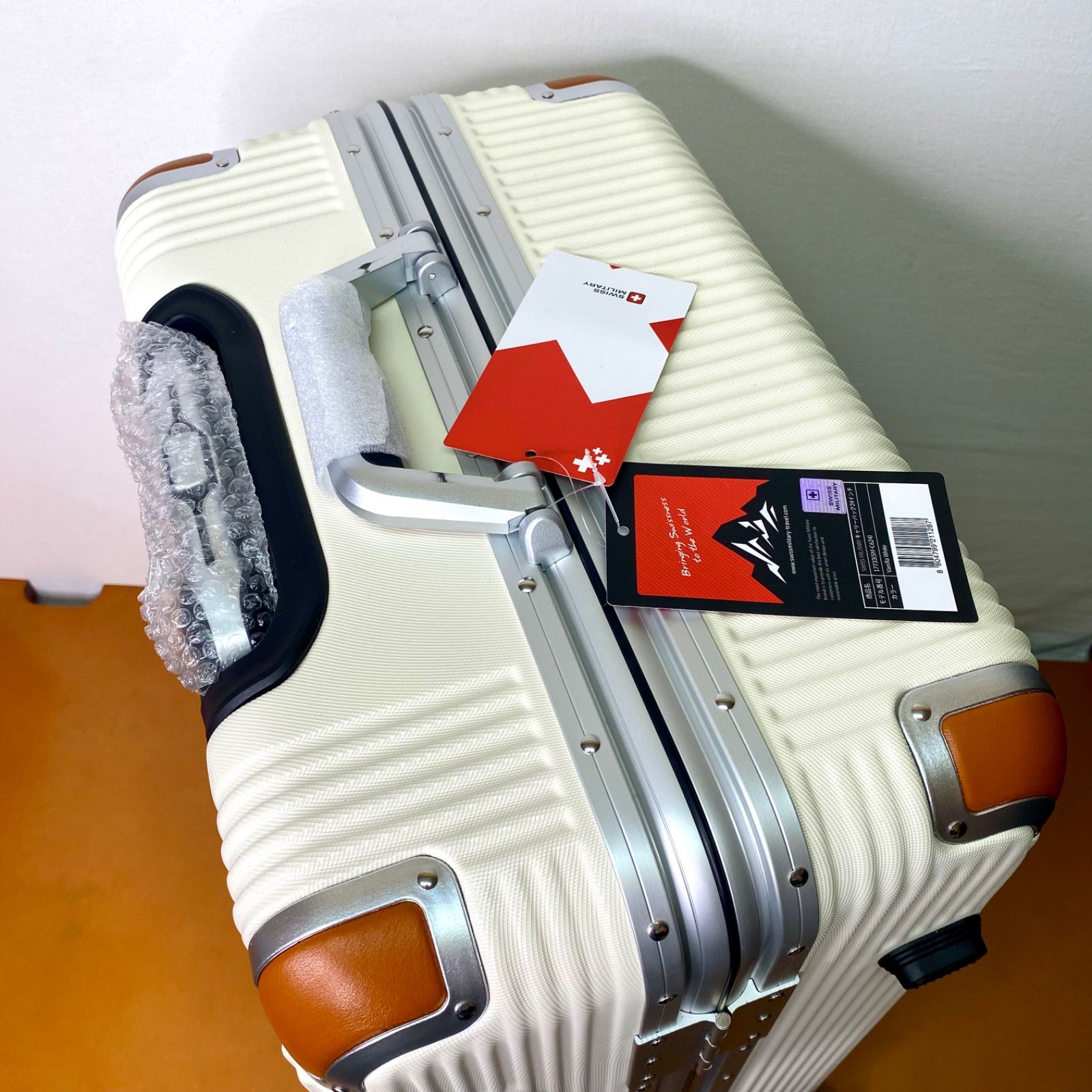 新品未使用 スイスミリタリー スーツケース プレミアム Cタイプ 24