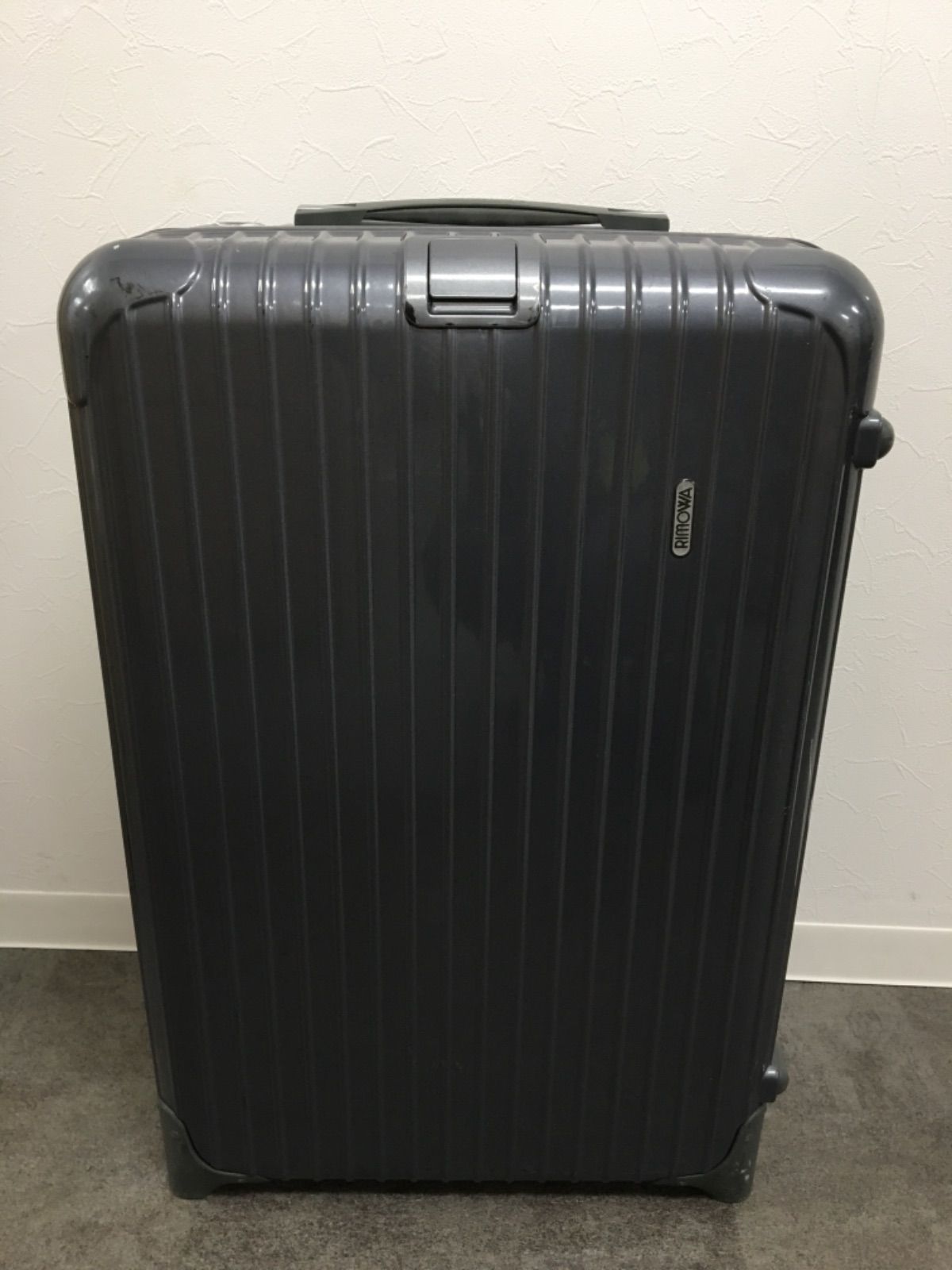 RIMOWAリモワ サルサ 63L ブラック 黒　2輪　スーツケースタテ66