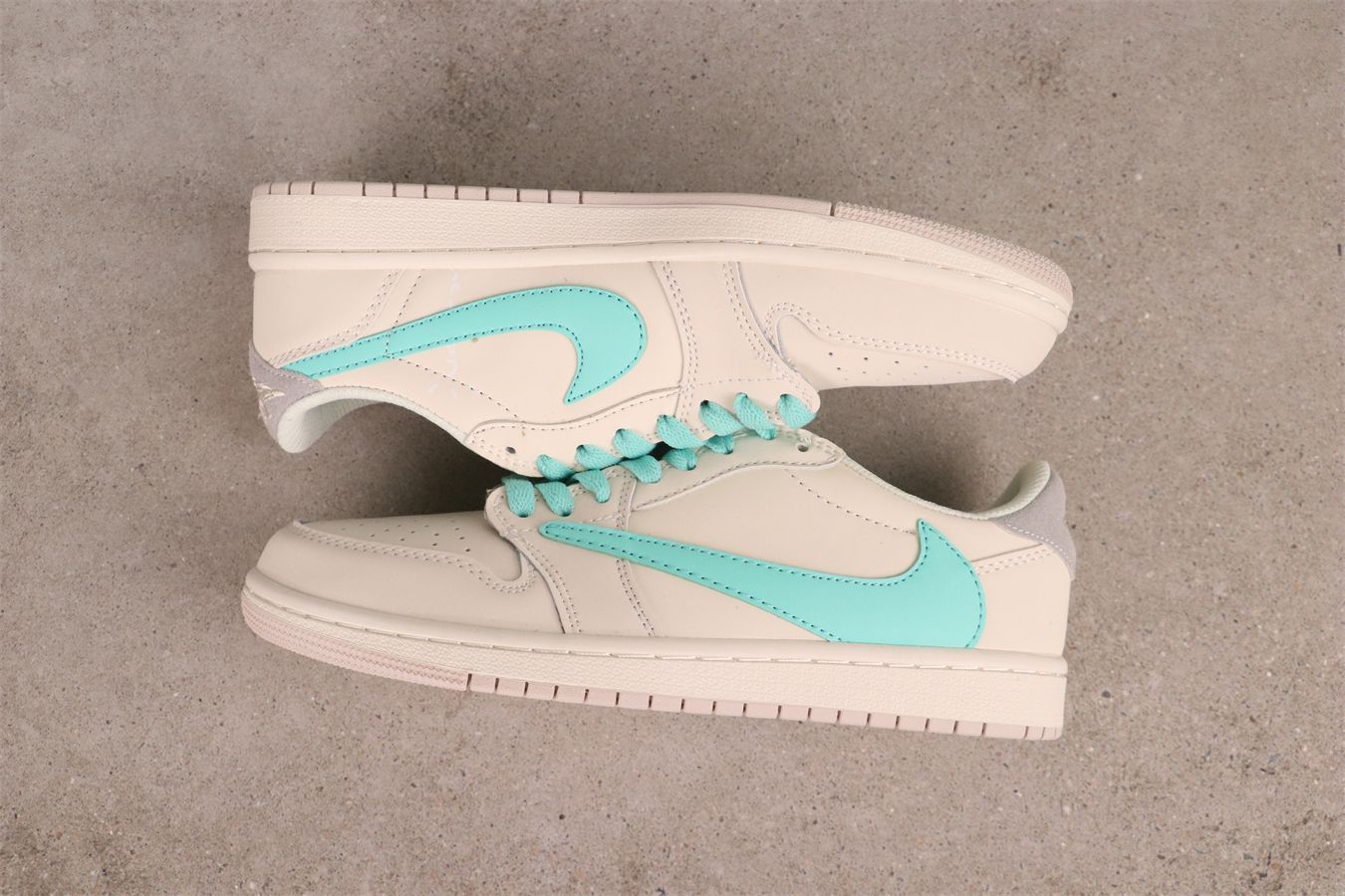 今日特価】エア ジョーダン（Air Jordan） AJ1 CZ0790 - 100