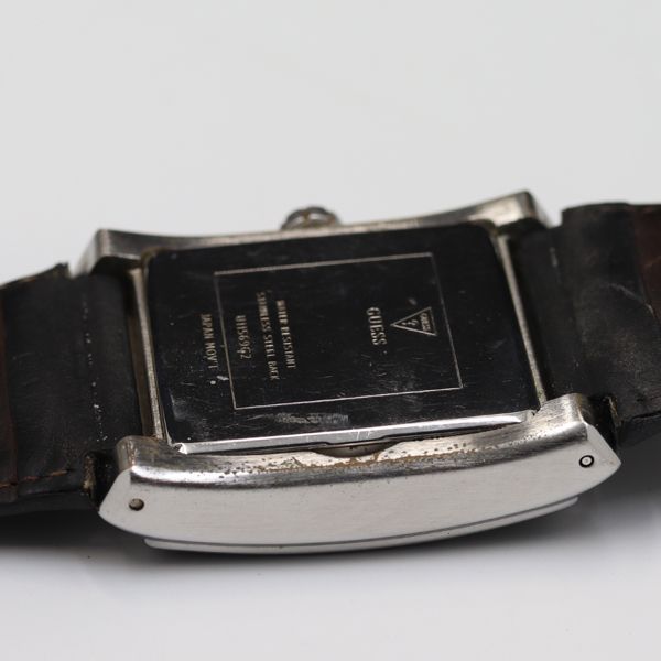 稼働 ゲス GUESS U11569G2 スクエア クロノグラフ QZ ブラック文字盤