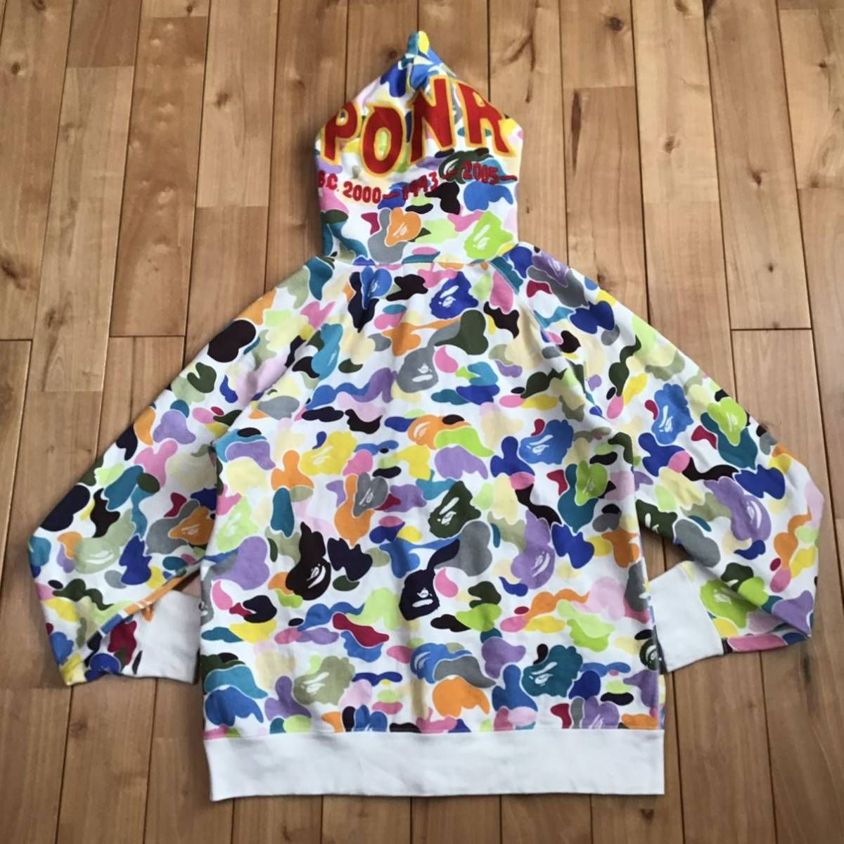 シャーク パーカー レディース Mサイズ multi camo a bathing