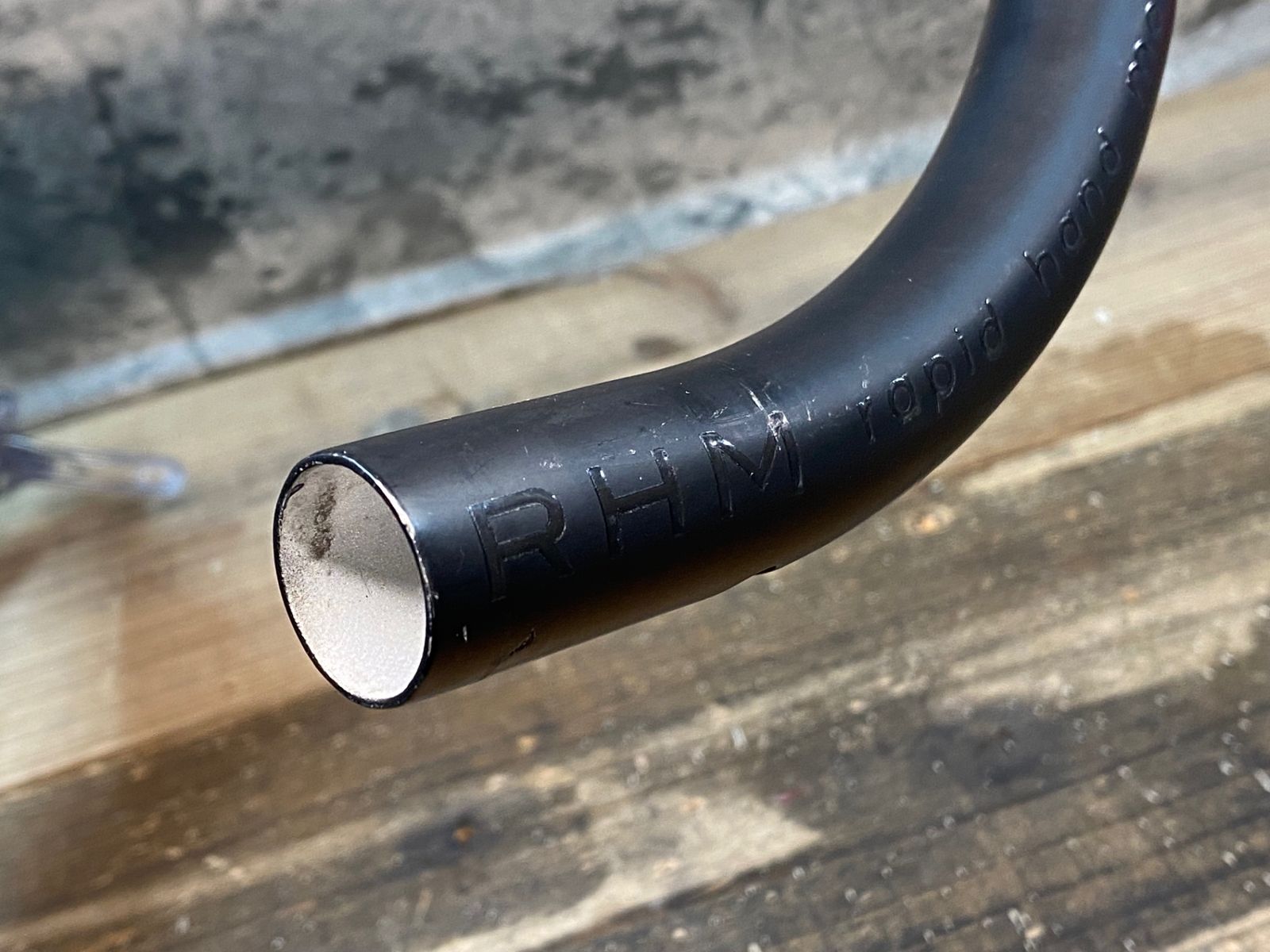 IR672 デダ Deda SUPERZERO アルミ ドロップハンドル 黒 エンドC