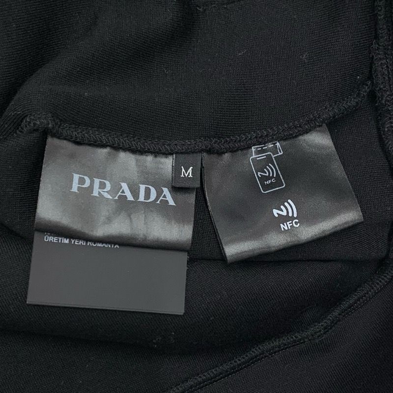 プラダ PRADA トップス フーディ コットン ブラック ポーチ