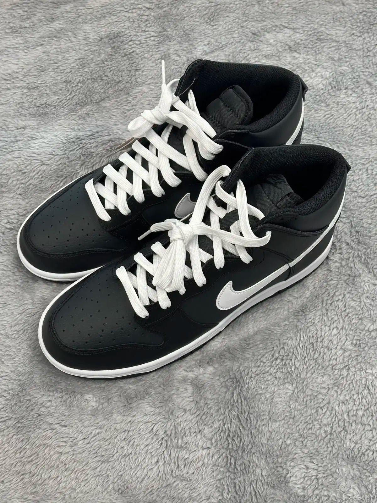 NIKE ナイキ ダンク ハイ レトロ