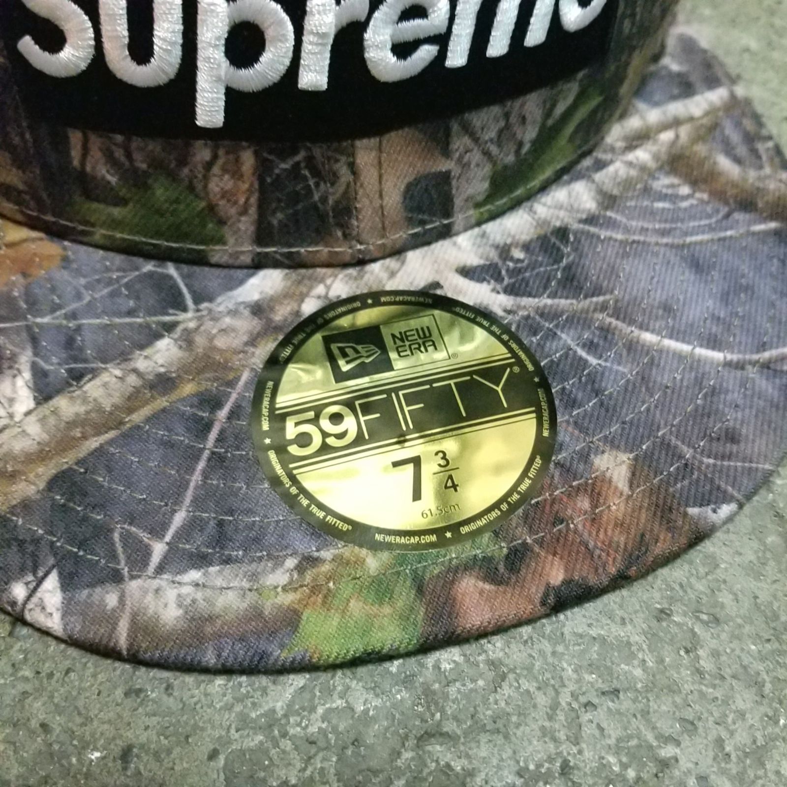 Supreme 25ss × Championship Box Logo New Era TrueTimber Kanati 