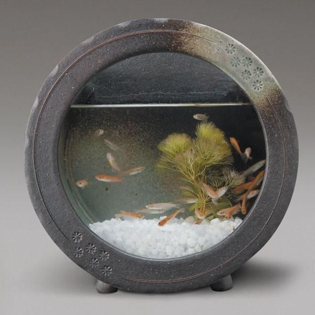 ドライアンドラと秋色紫陽花のベリーな壁掛けガーランド