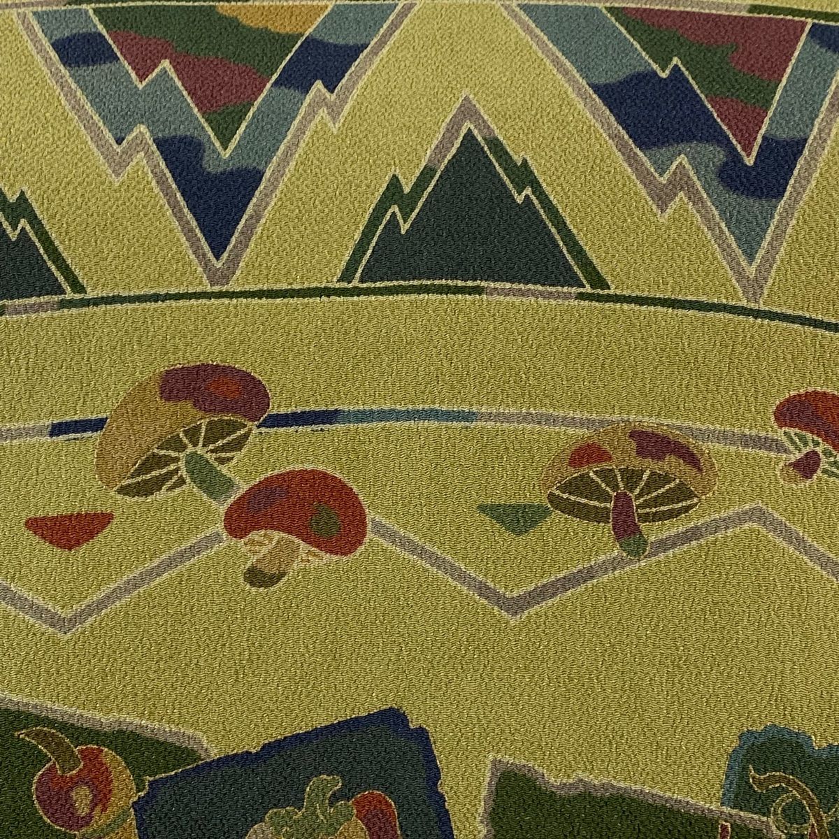 鶯色