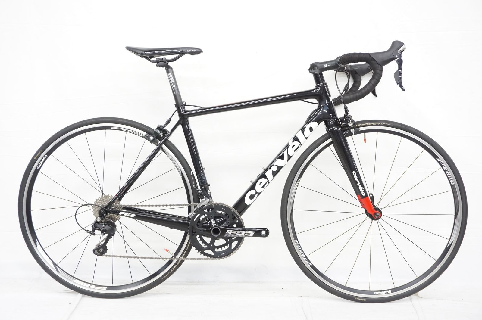CERVELO 「サーベロ」 R2 105 2017年モデル ロードバイク / バイチャリ阪急塚口店 ITGQ81A9852K CERVELO 「サーベロ」 R2 105 2017年モデル ロードバイク / バイチャリ