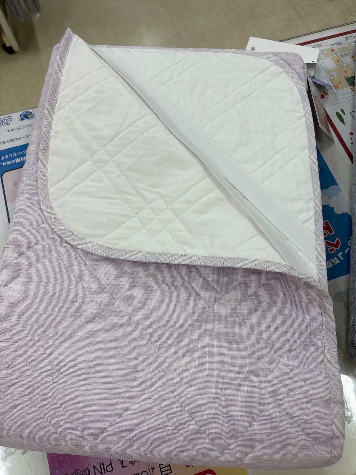 本麻敷パット パッドシーツ ダブル ロマンス小杉 近江の麻 夏 ひんやり 涼感 通気性 速乾性 丸洗いOK ベッド対応 四隅ゴム付き ダブルサイズのみの為 きざの暮らしシリーズ MARWIL-DEMENAGEMENTS_CH