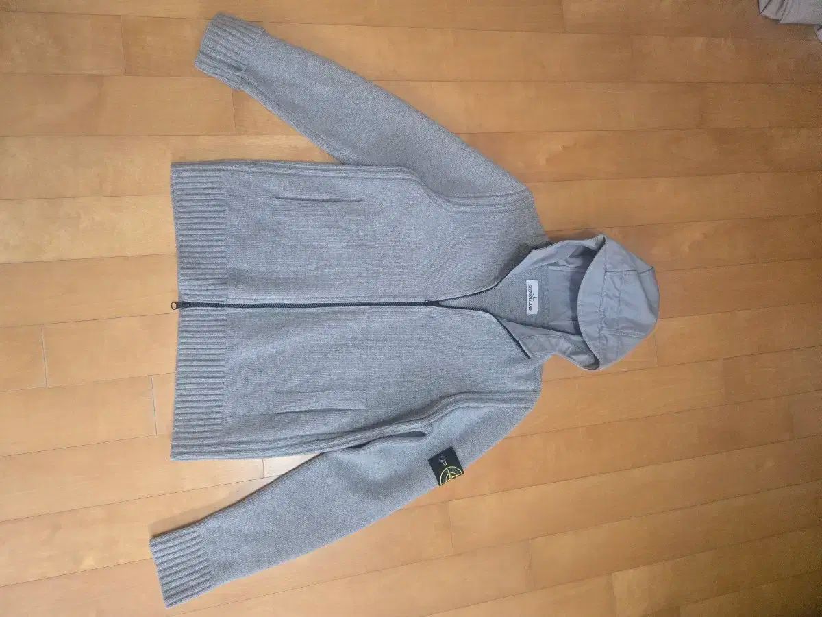 STONE ISLAND ストーンアイランド レディースニット WHO