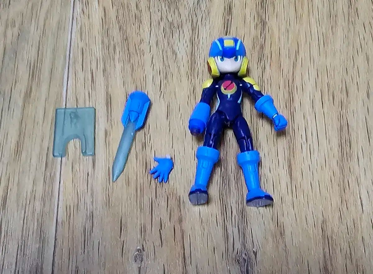 フィギュア