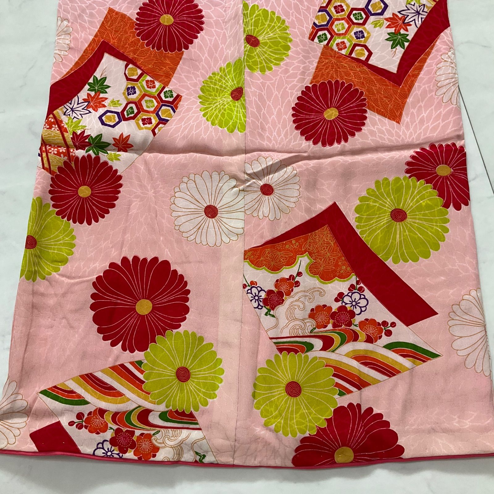 ◆アンティーク子供着物◆綸子正絹◆七五三◆裄55.5肩丈144◆七五三お詣り女の子着物こどものひお正月卒業式十三詣り◆G312