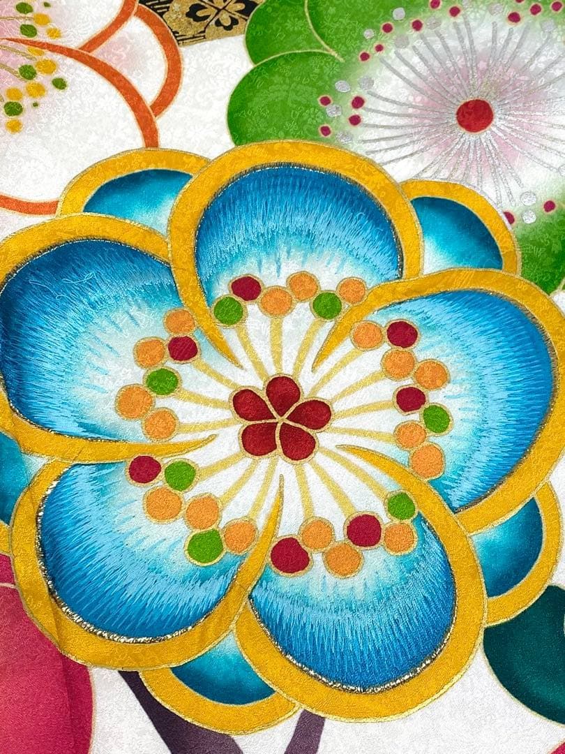 振袖 豪華 刺繍 金彩 紋意匠 身丈174cm - メルカリ