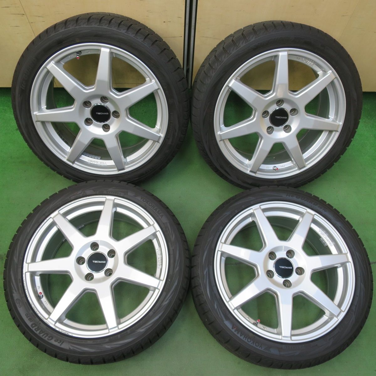 バリ溝 22年 9.5分以上 ベンツ 等 TECMAG 225 45R18 スタッドレス ヨコハマ アイスガード iG70 テクマグ 18インチ PCD112 5H 5100706イス
