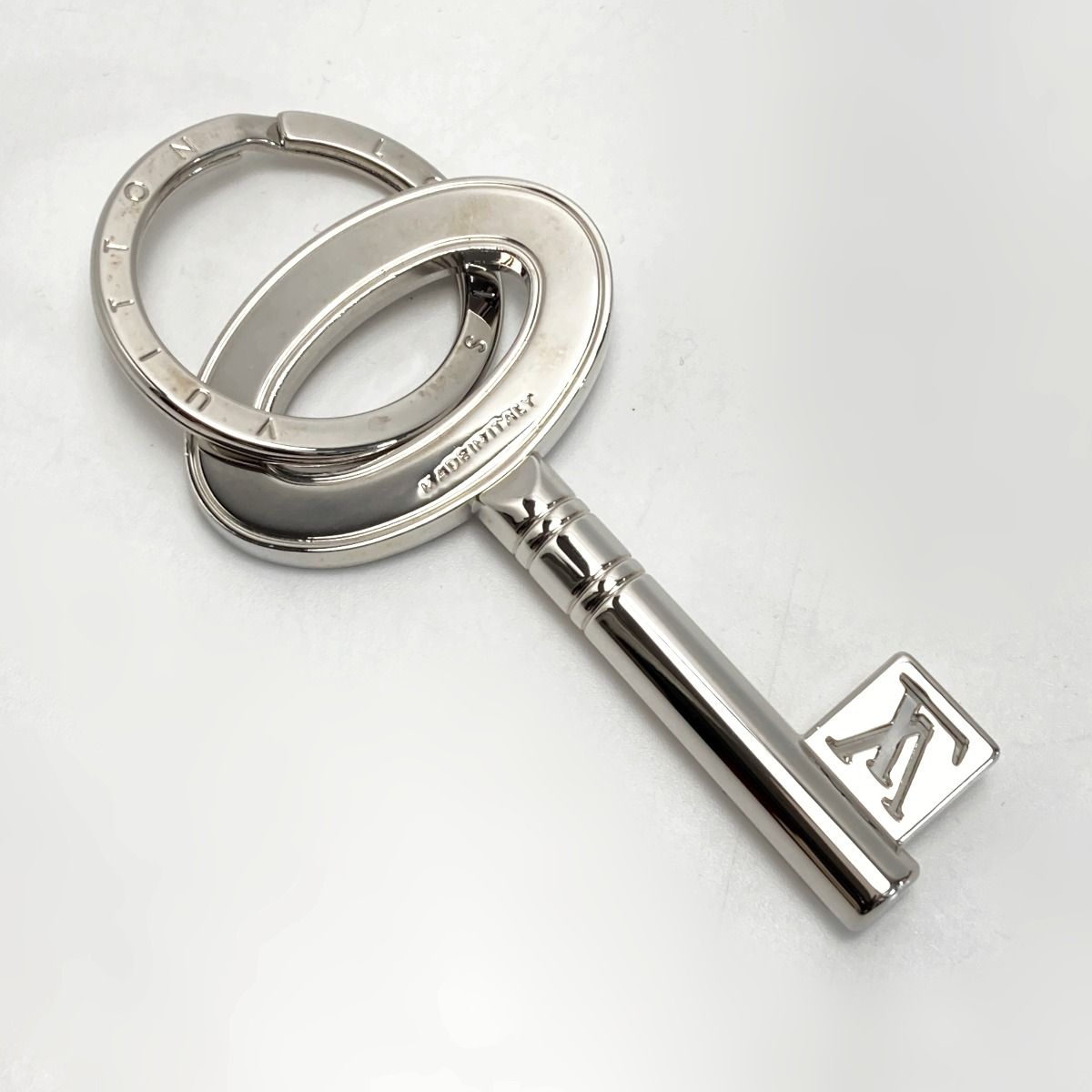 ルイヴィトン ポルトクレ トラベルキー チャーム M67143 DI1200 Louis