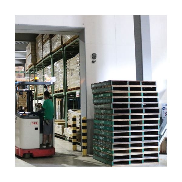 サンワサプライ 壁取付用カメラマウント