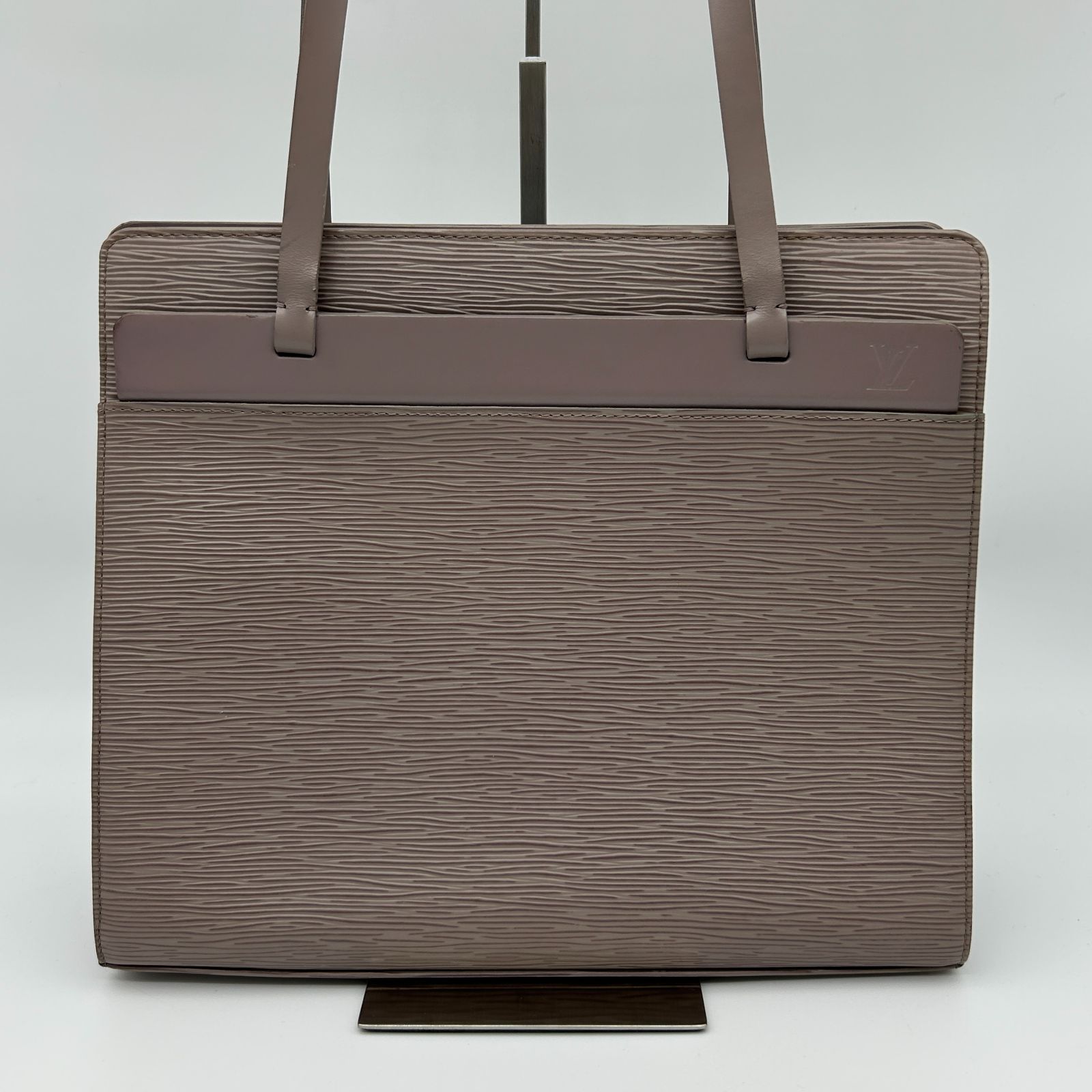 Louis Vuitton エピ トートバッグ LOUIS VUITTON(ルイ・ヴィトン) エピ トートバッグ入荷致しまし