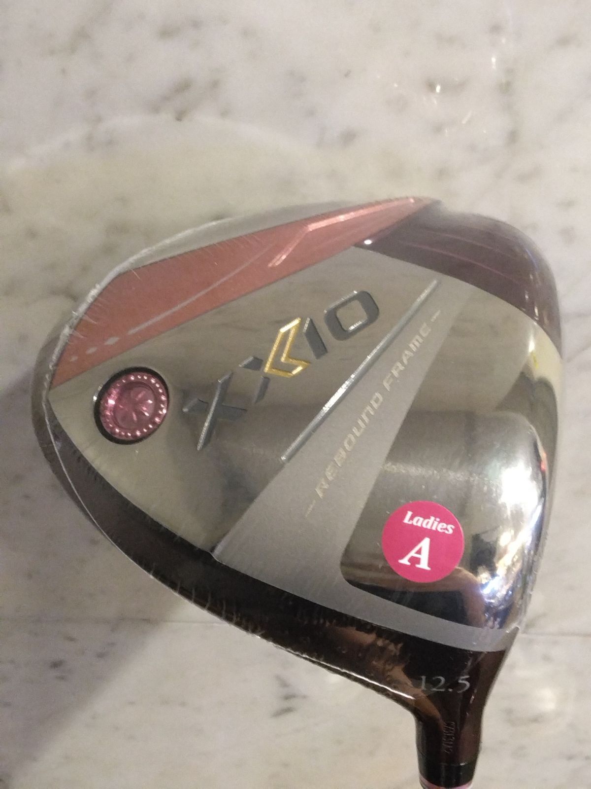 【新品未使用】ゼクシオ13 ドライバー フレックスL ボルドー ゼクシオ13 レディスドライバー MP1300Lカーボンシャフト ブルー