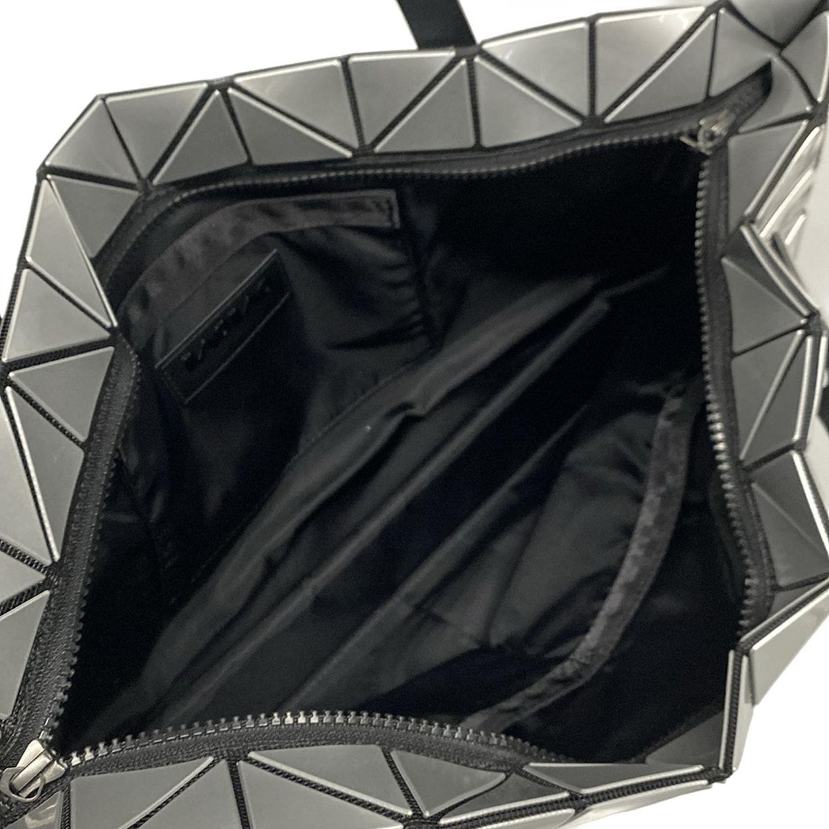 お値下げ‼️BAO BAO ISSEY MIYAKE ブラック ハンドバッグ BAO ISSEY MIYAKE BAOBAO ISSEI バオバオ イッセイミヤケ