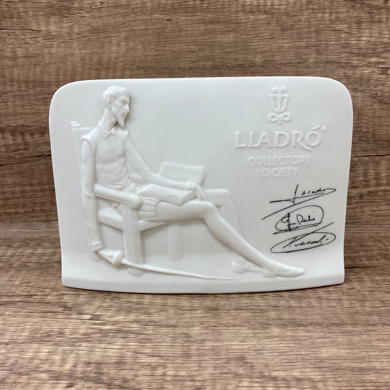 [稀少品] リヤドロ　Collector Society 置物 楽天市場】リヤドロ リトル バイオレット 少女 01008043 LLADRO