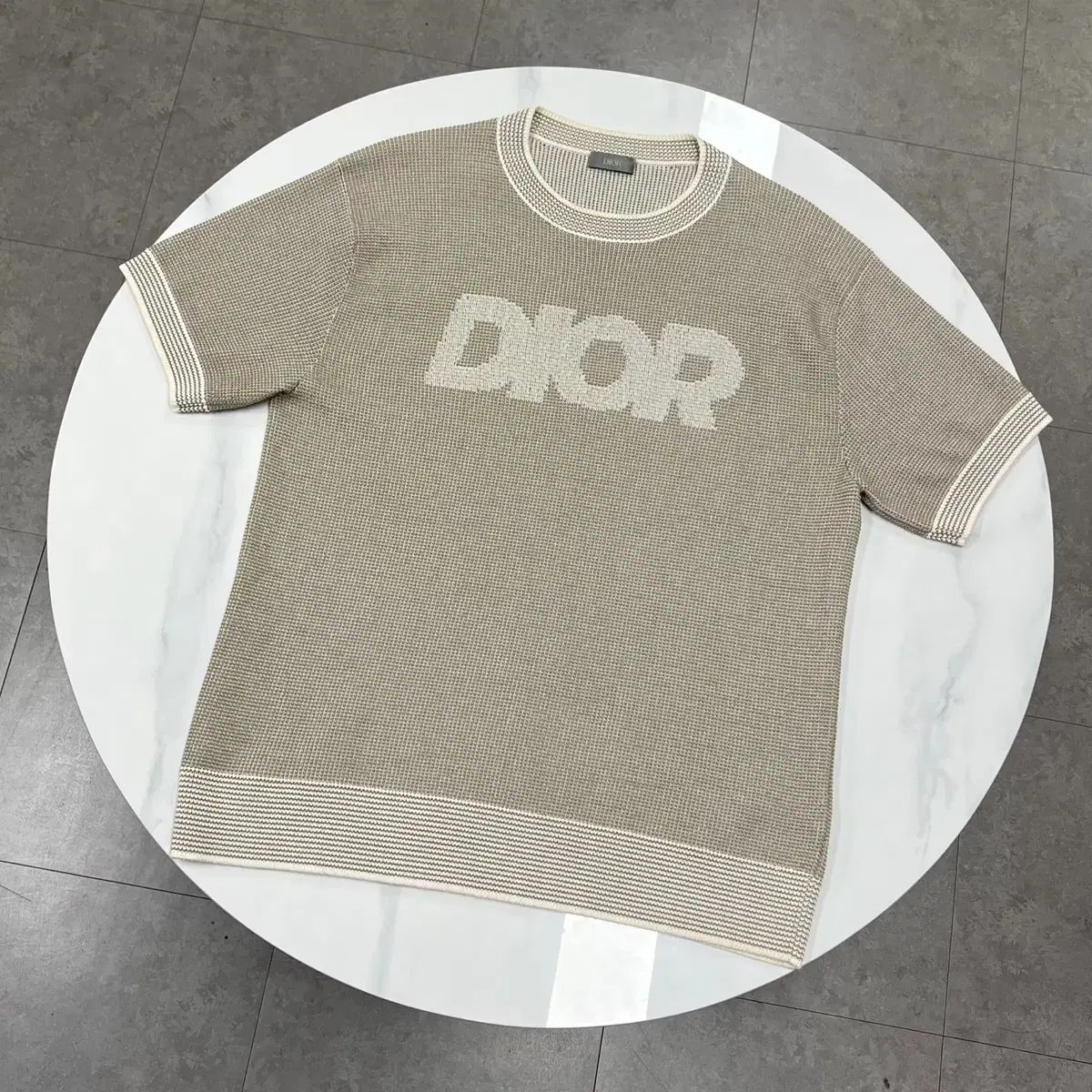 暮らしに便利なアイテム DIOR(ディオール) ／ AB2 トラマート 半袖 コットンブレンド トップス