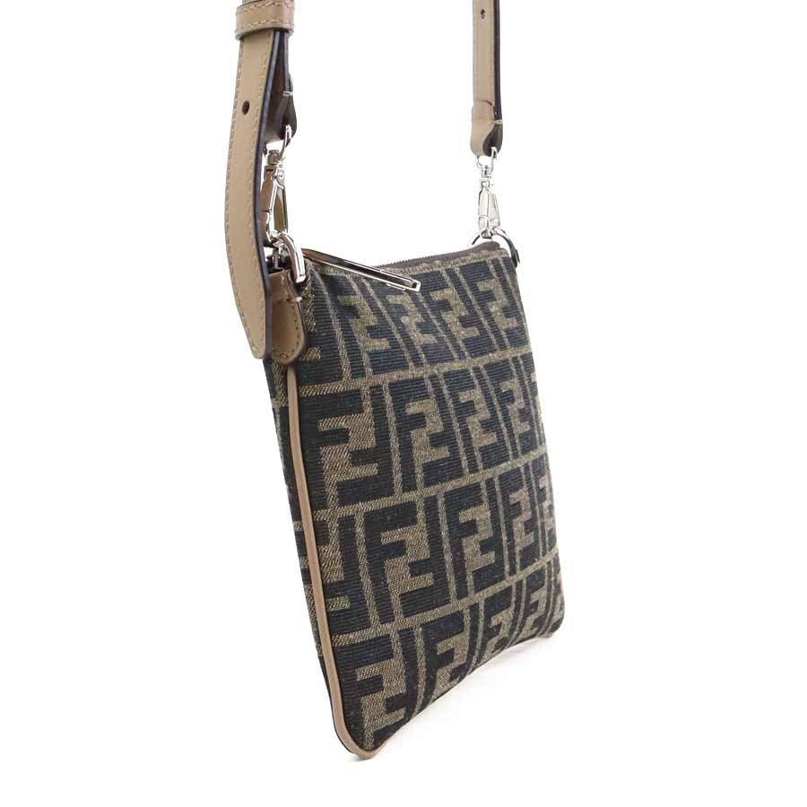フェンディ FENDI 斜め掛けショルダーバッグ ズッカ After Bag Mini 7N0146 A9ZL