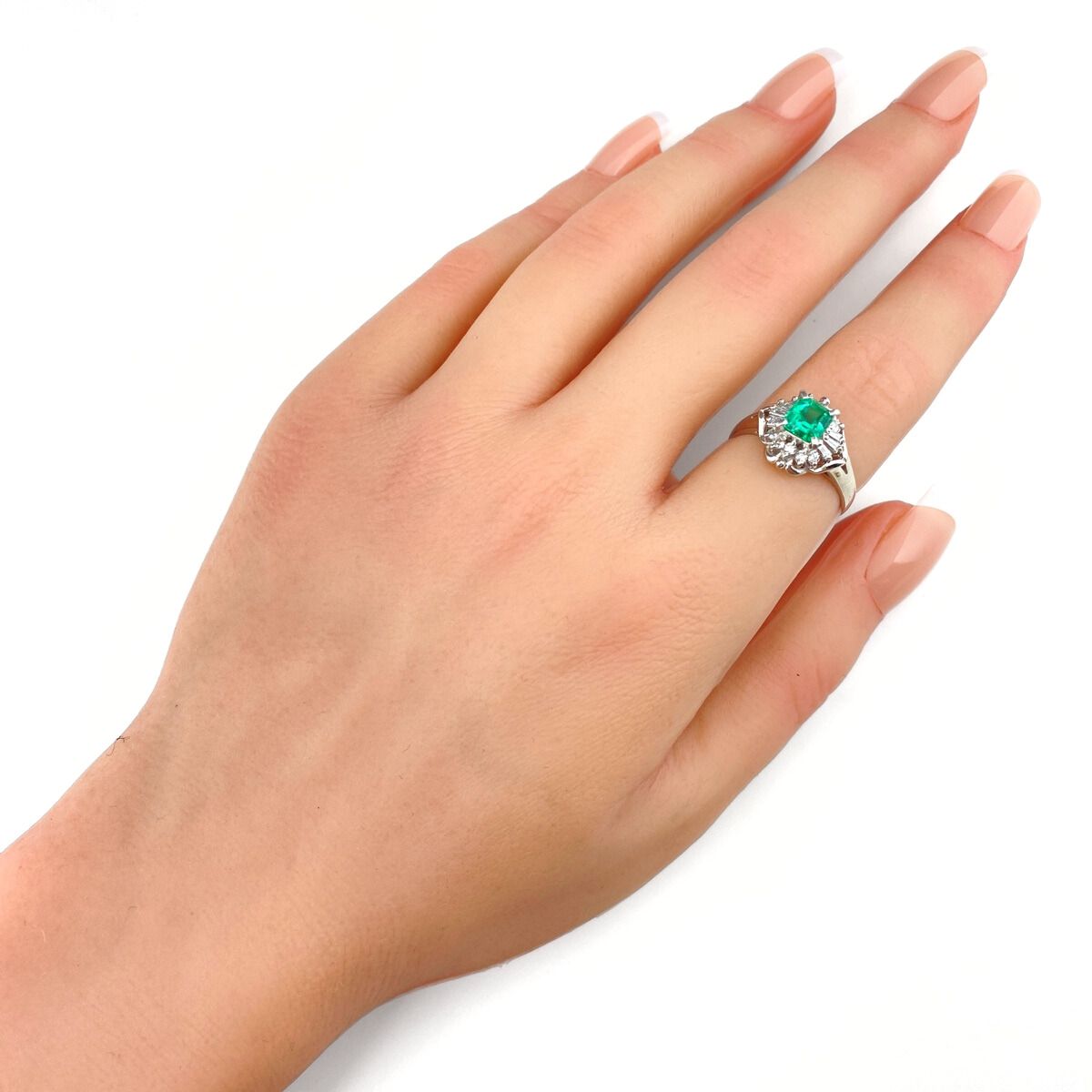 メレダイヤ デザインリング プラチナ 指輪 リング 12号 Pt900 ダイヤモンド レディース 中古 ラッピング可 メレダイヤ デザインリング プラチナ 指輪 リング 12号 Pt900