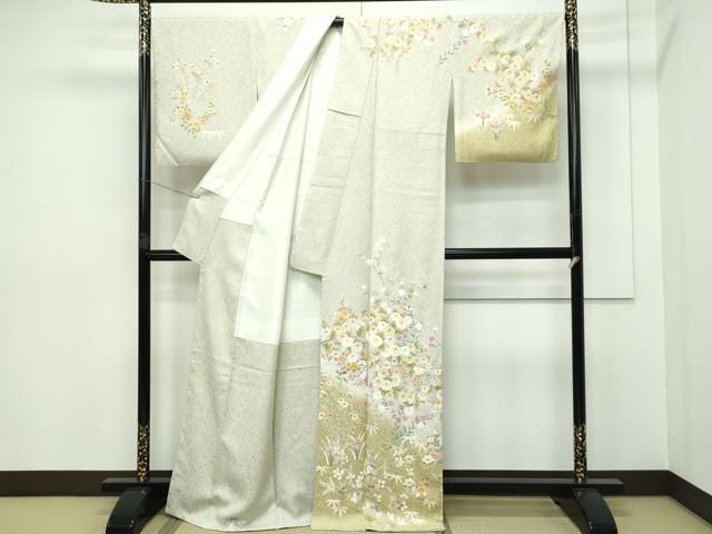 平和屋本店□極上 訪問着 草花文 暈し染め 金彩 白橡色地 逸品