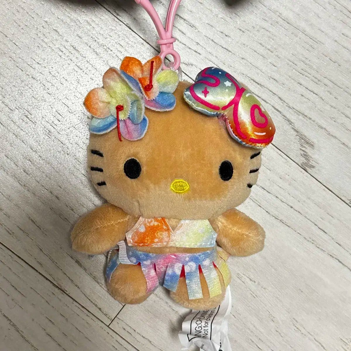 ハローキティ 50 記念日 記念 限定版 グアム島 サイパン 焦げた キティ