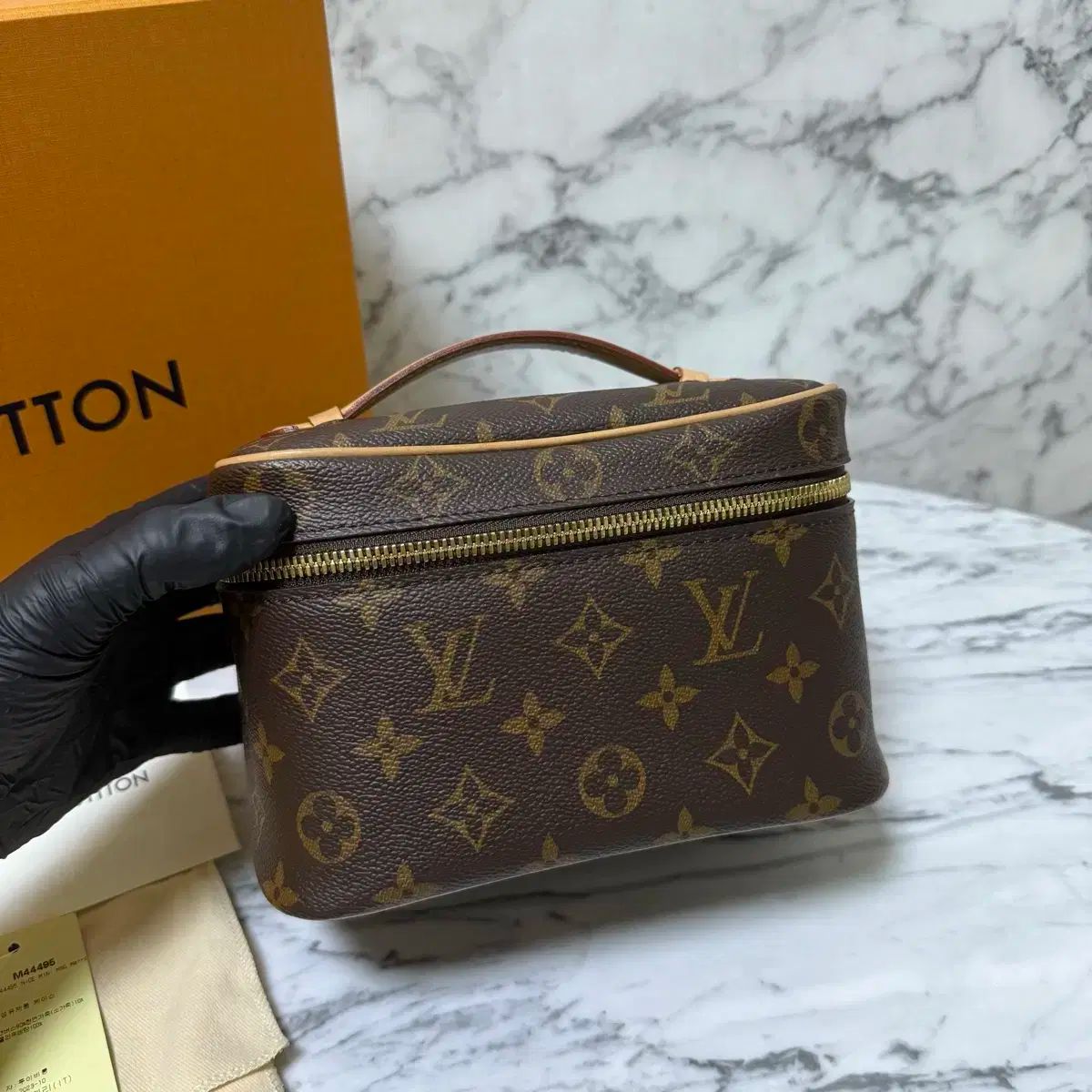 OS Louis Vuitton(ルイヴィトン) いいね ミニ モノグラム ポーチ