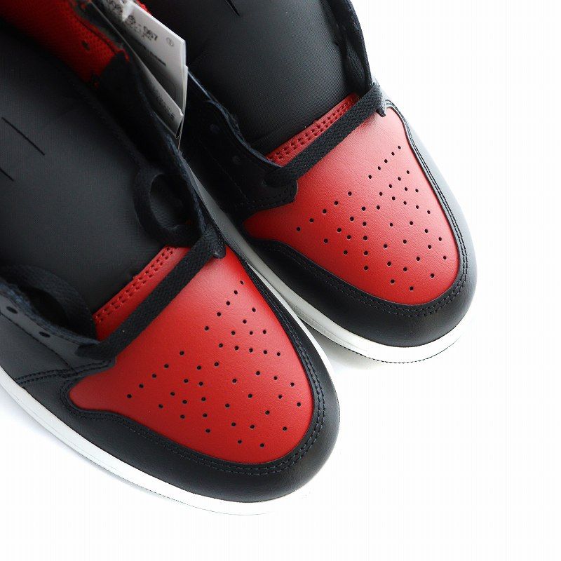 ナイキ NIKE エアジョーダン 1 ミッド ブレッド Air Jordan 1