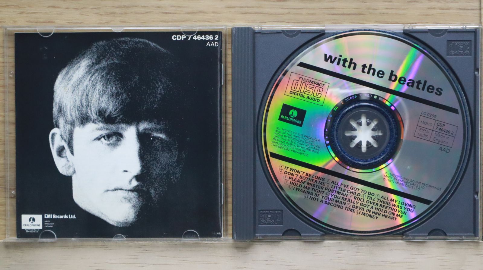 洋楽 THE BEATLES 中古CD☆ザ・ビートルズ/The Beatles□ With the Beatles