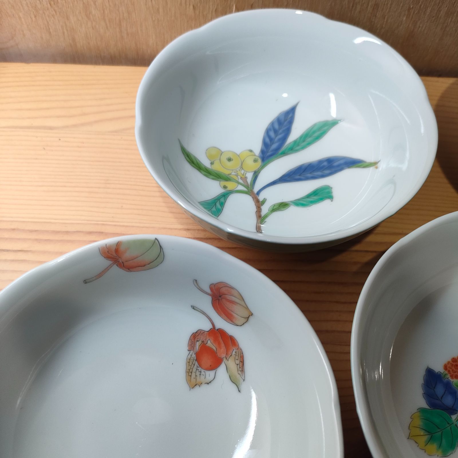 ミントグリーンのお皿【深川製磁】