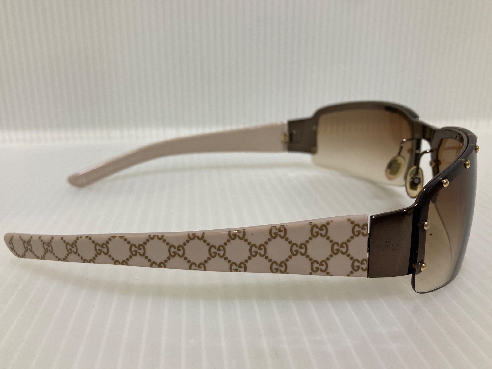 GUCCI(グッチ) / GG柄/スタッズ/サングラス/プラスチック/BLK