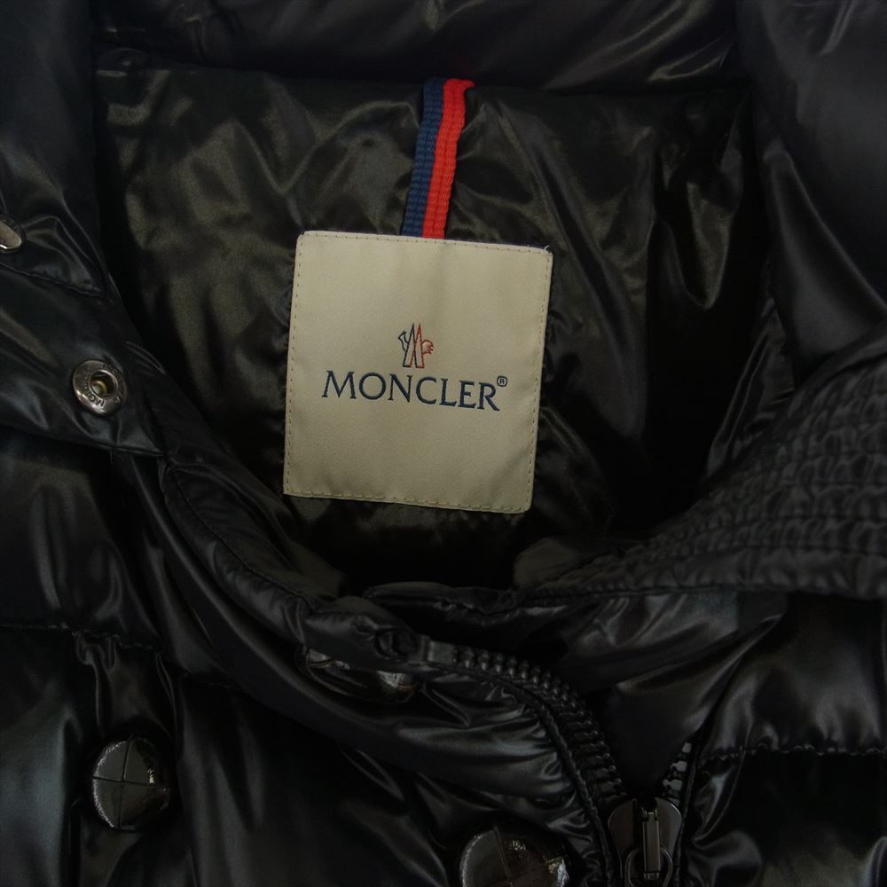 MONCLER モンクレール 220934690205 68950 DAIM くるみボタン ショートダウン ジャケット ブラック系 0 【中古】 -  メルカリ