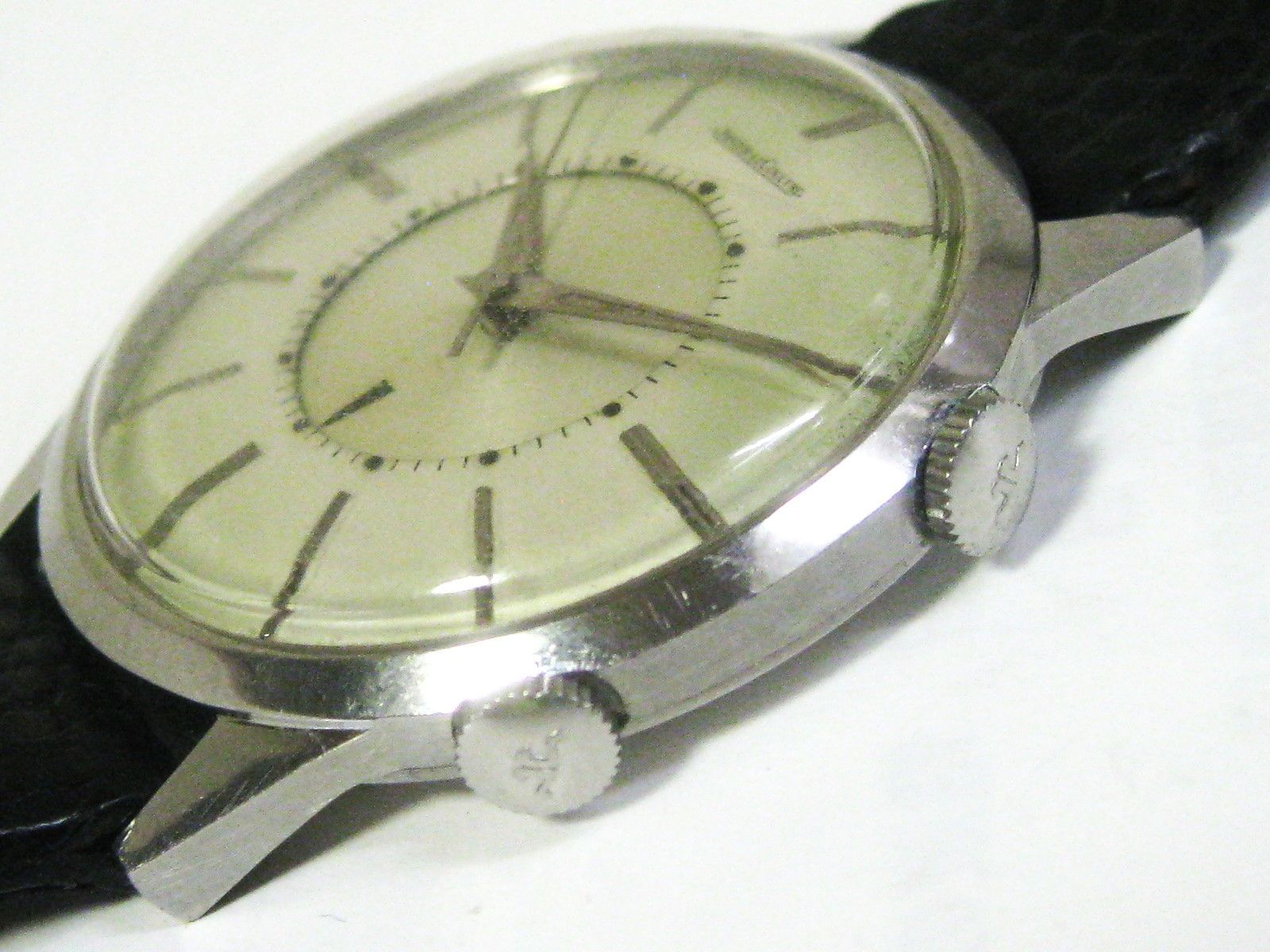 美品1975年アンティーク ジャガールクルトメモヴォックス アラーム 3針 