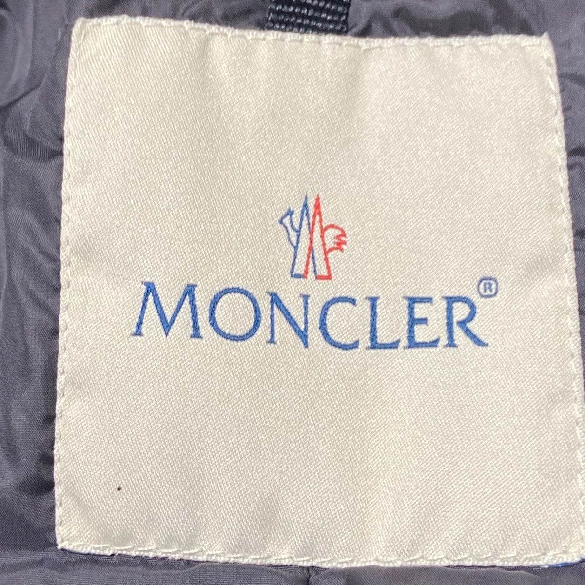 モンクレール ダウンコート