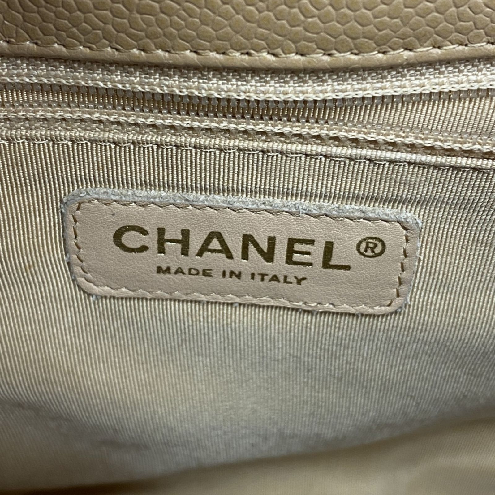 チェーンショルダー キャビアスキン