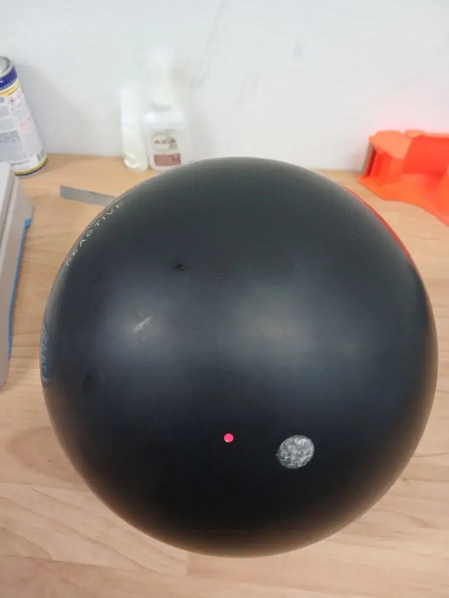 ボーリングボール