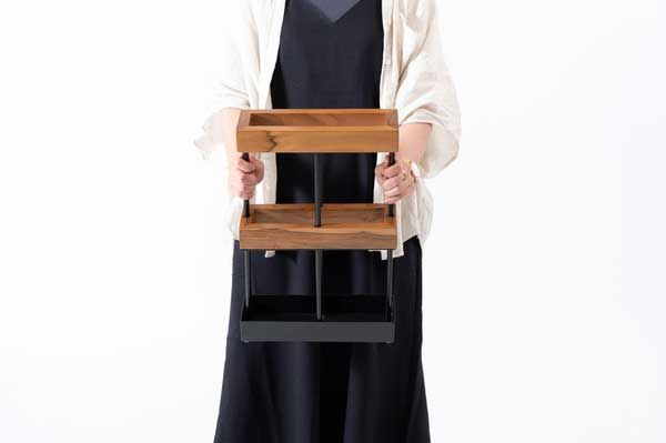 四角 W27×D10×H40cm