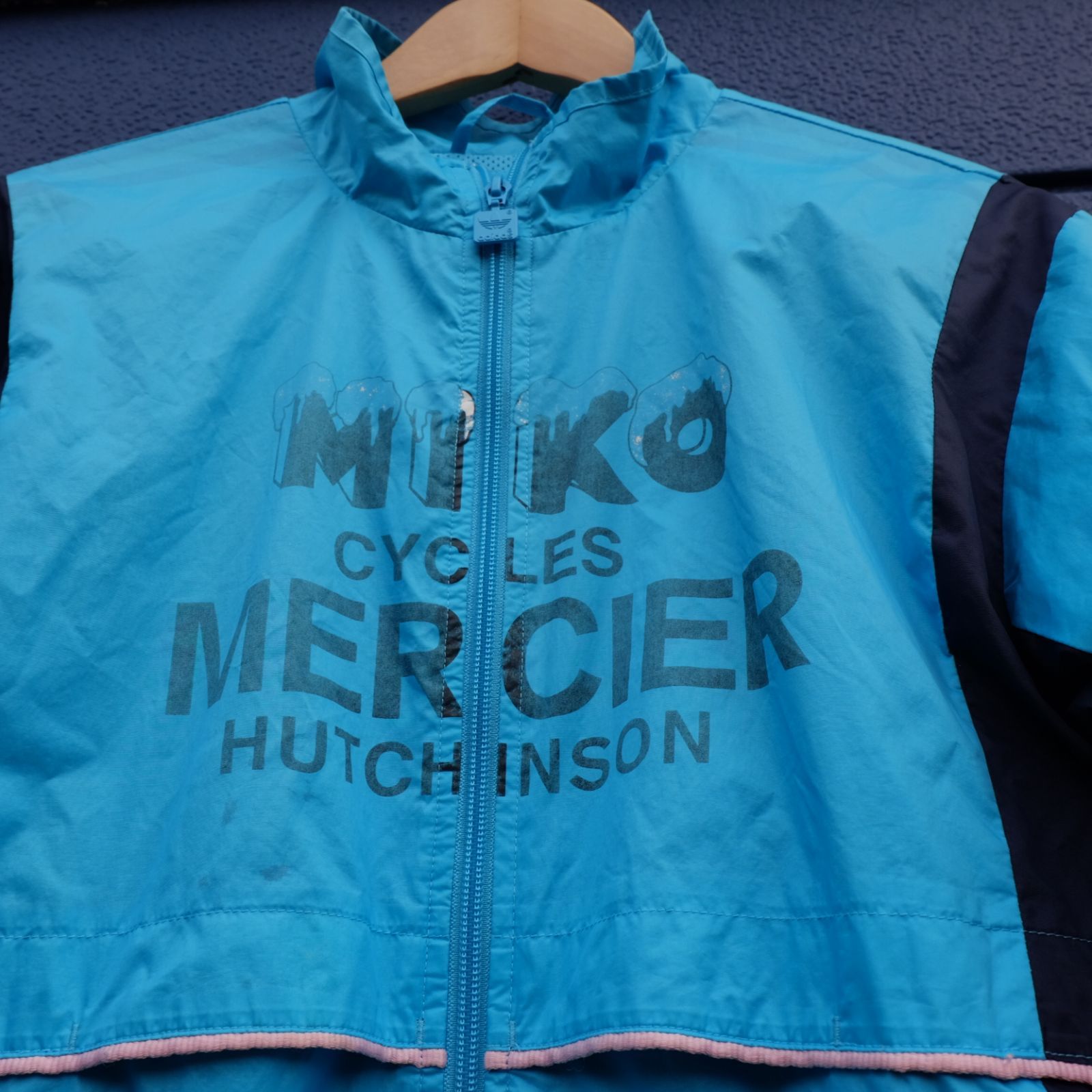 レア アディダス Miko Mercier ウィンドブレーカー レア アディダス Miko Mercier ウィンドブレーカー - メルカリ