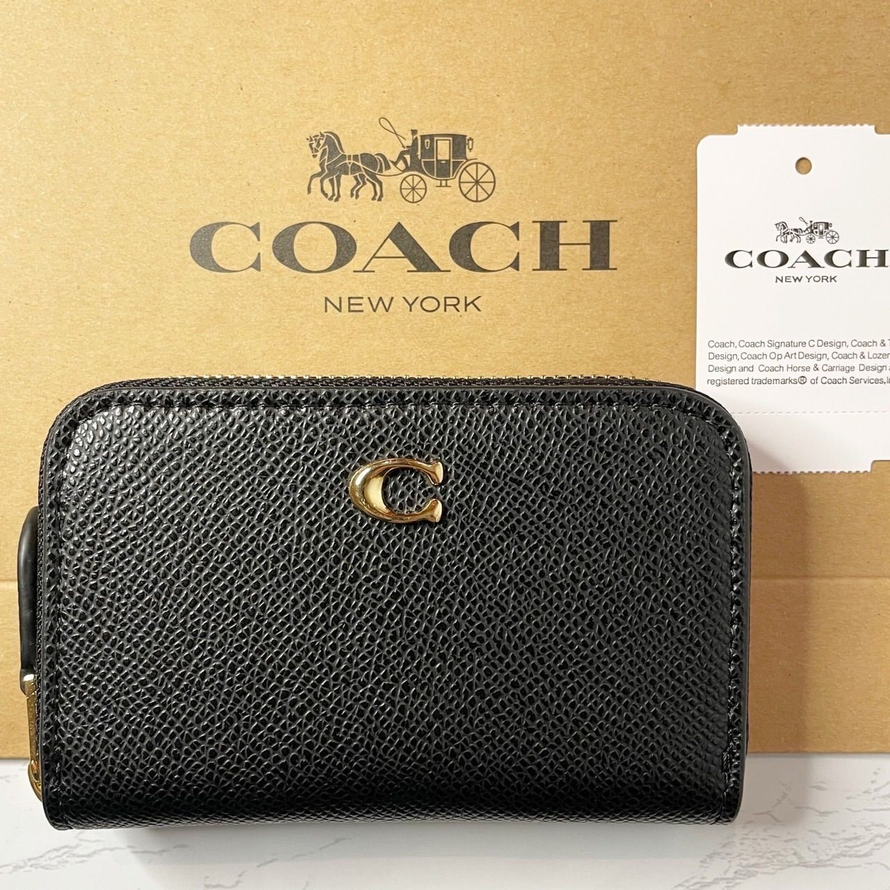 COACH スモール ジップ アラウンド カード ケース ブラック - Miki